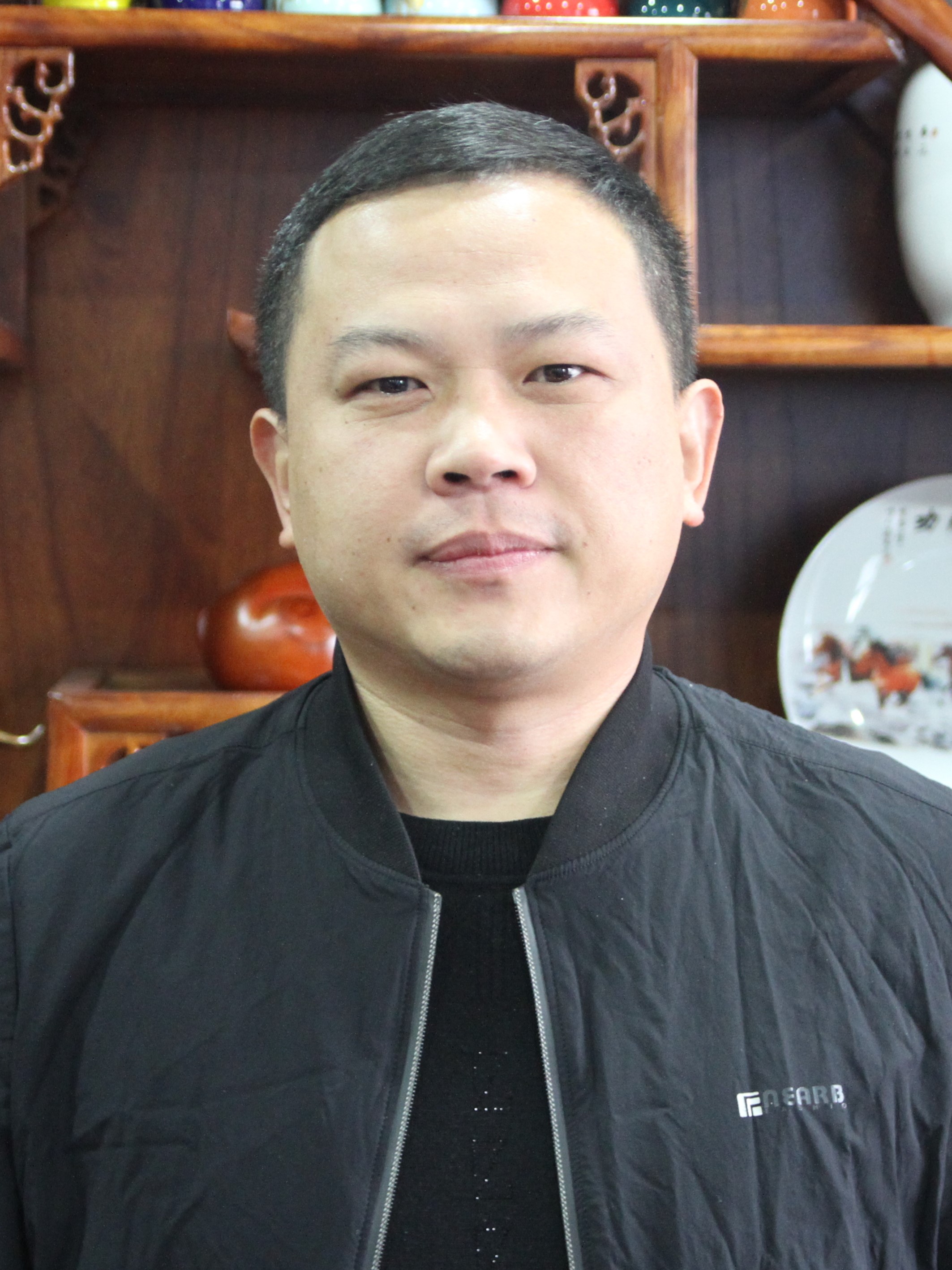 副会长：潘亚兵